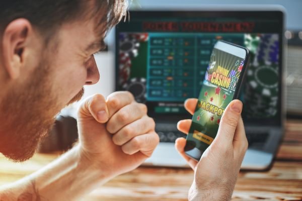77 Casino Philippines cashout confirmation screen on smartphone